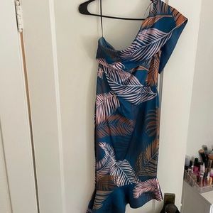 White Closet one shoulder tropical cocktail dress